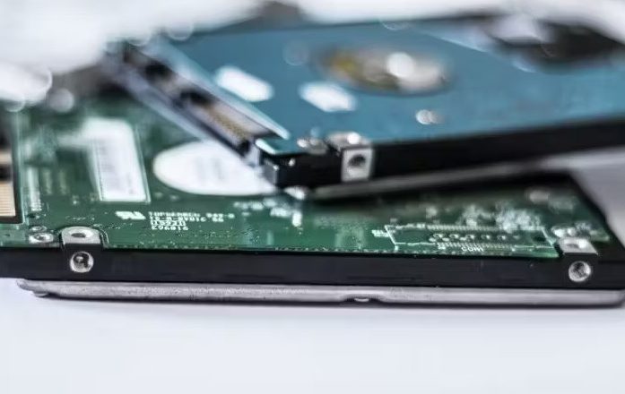 Как выбрать SSD или HDD для хранения данных